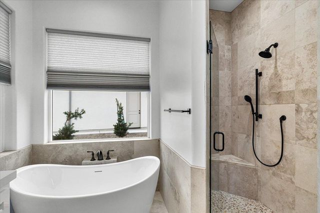 2252 Oak Creek Dr, Copperopolis, CA 95228