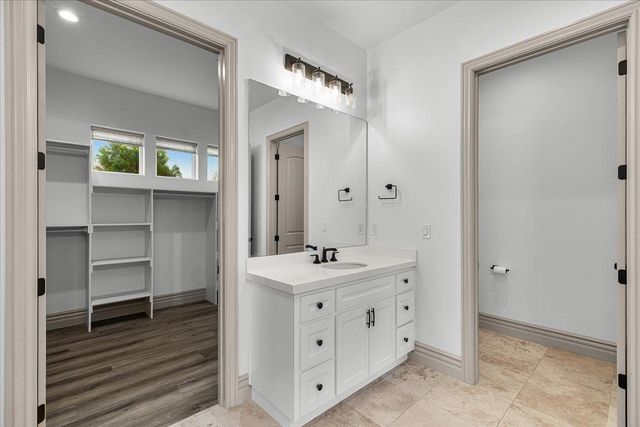 2252 Oak Creek Dr, Copperopolis, CA 95228