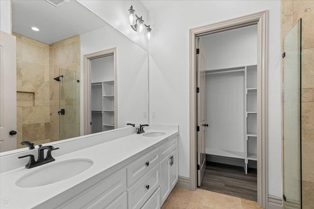 2252 Oak Creek Dr, Copperopolis, CA 95228