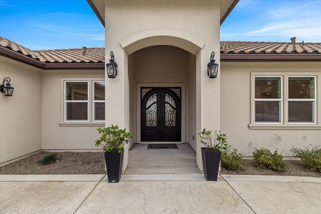 2252 Oak Creek Dr, Copperopolis, CA 95228