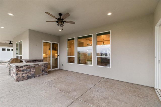 2252 Oak Creek Dr, Copperopolis, CA 95228