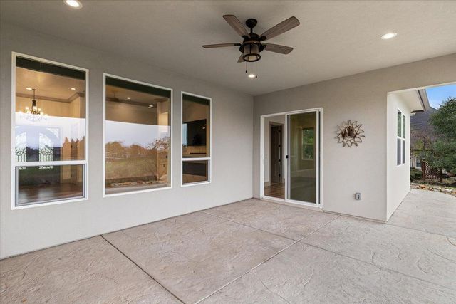 2252 Oak Creek Dr, Copperopolis, CA 95228