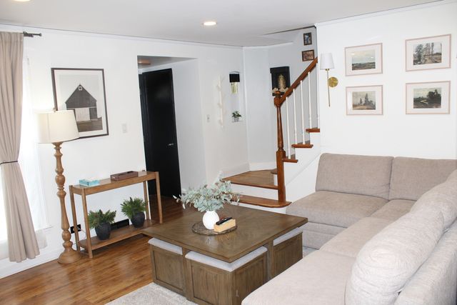 6034 S Komensky Avenue, Chicago, IL 60629