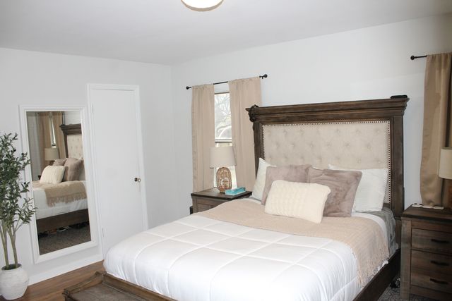 6034 S Komensky Avenue, Chicago, IL 60629