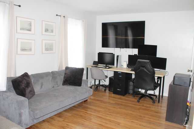 6034 S Komensky Avenue, Chicago, IL 60629