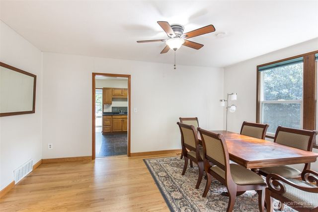 221 W 15th Street, Port Angeles, WA 98362