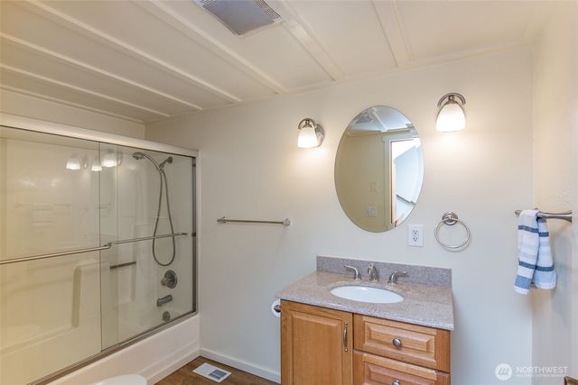 221 W 15th Street, Port Angeles, WA 98362