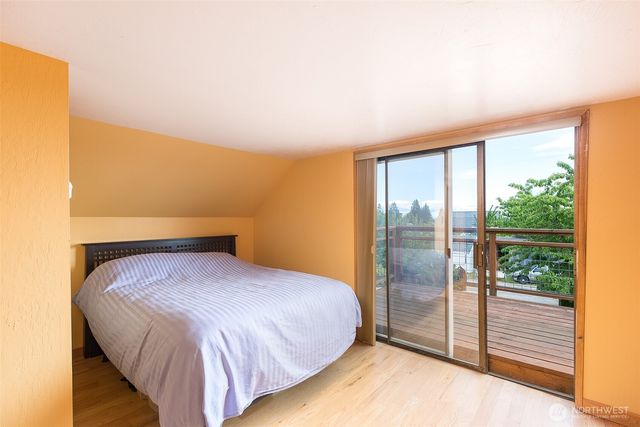 221 W 15th Street, Port Angeles, WA 98362