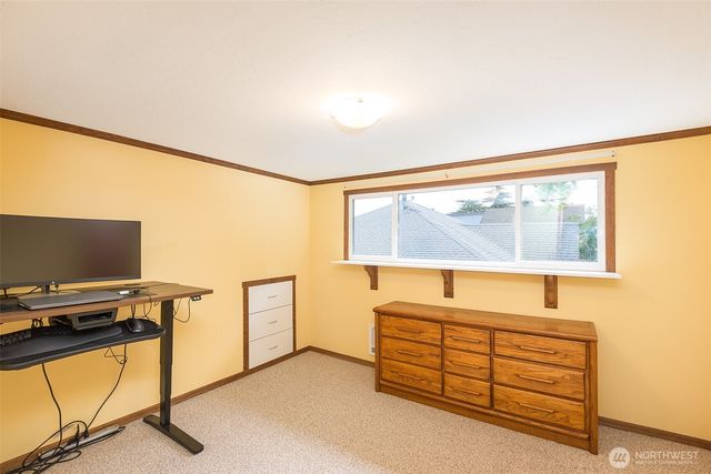 221 W 15th Street, Port Angeles, WA 98362
