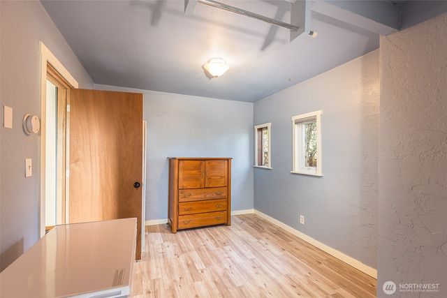 221 W 15th Street, Port Angeles, WA 98362