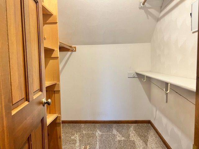 4 Birchwood Drive, Blue Grass, IA 52726