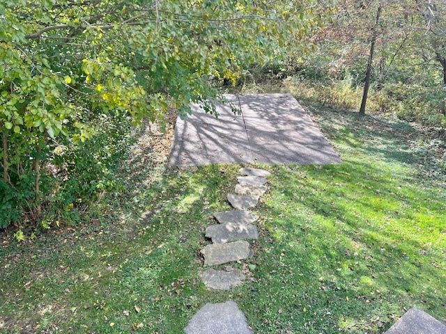 4 Birchwood Drive, Blue Grass, IA 52726