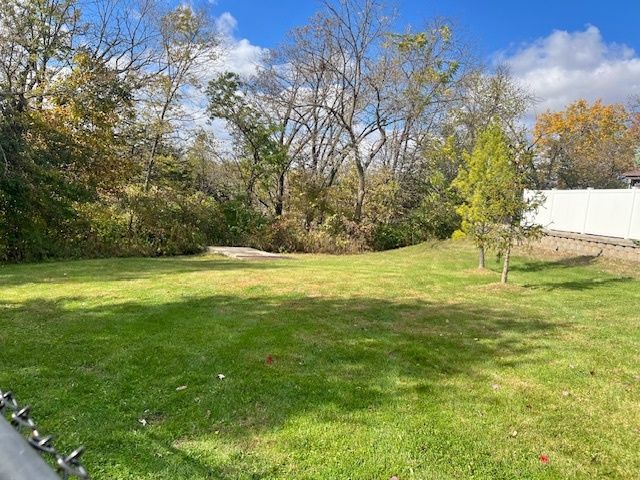 4 Birchwood Drive, Blue Grass, IA 52726