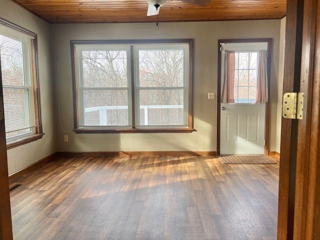 4 Birchwood Drive, Blue Grass, IA 52726