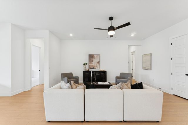 829 Teakmill TRL, San Marcos, TX 78666