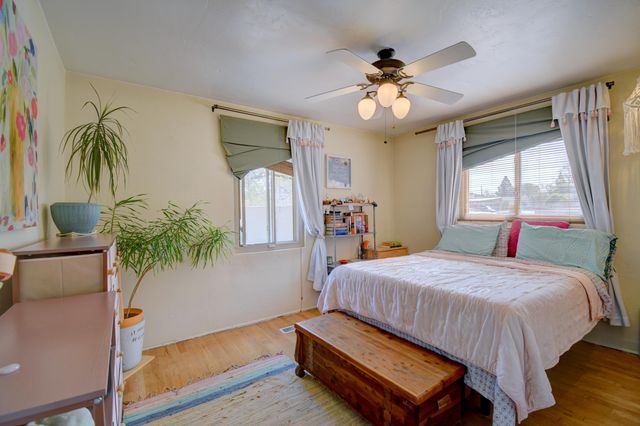 1023 Quincy Street SE, Albuquerque, NM 87108