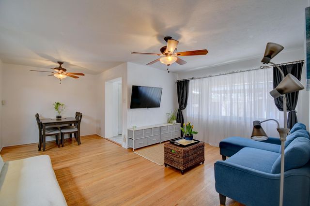 1023 Quincy Street SE, Albuquerque, NM 87108