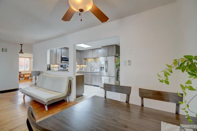 1023 Quincy Street SE, Albuquerque, NM 87108