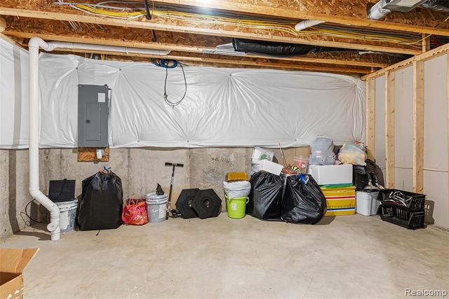 3069 Oxford Lane, Flushing, MI 48433