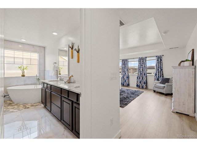 19615 W 94th Ave, Arvada, CO 80007