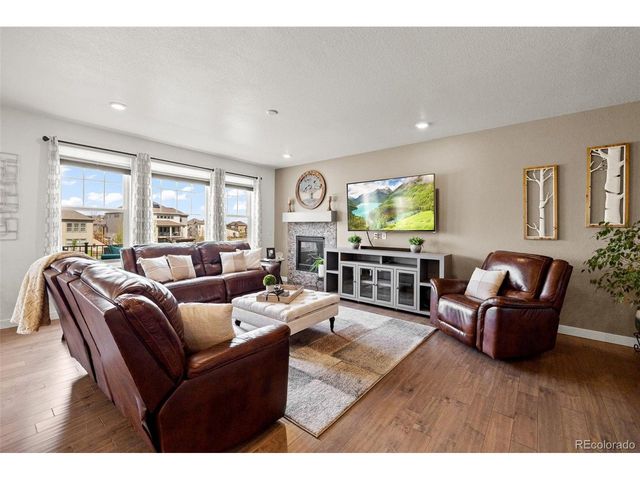 19615 W 94th Ave, Arvada, CO 80007