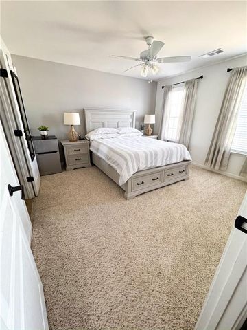 3560 Graham SW Way, Lilburn, GA 30047