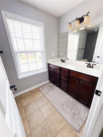 3560 Graham SW Way, Lilburn, GA 30047