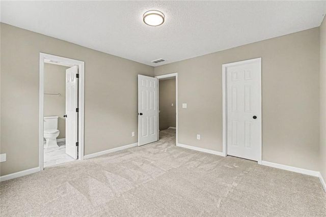402 Heritage Park Trace NW 21, Kennesaw, GA 30144