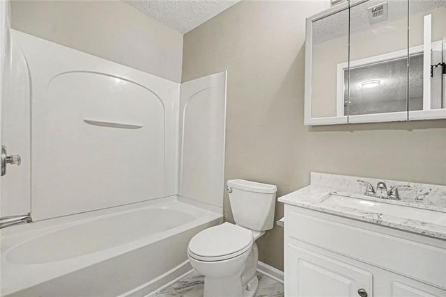 402 Heritage Park Trace NW 21, Kennesaw, GA 30144