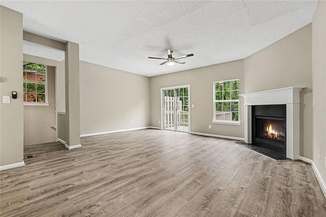 402 Heritage Park Trace NW 21, Kennesaw, GA 30144