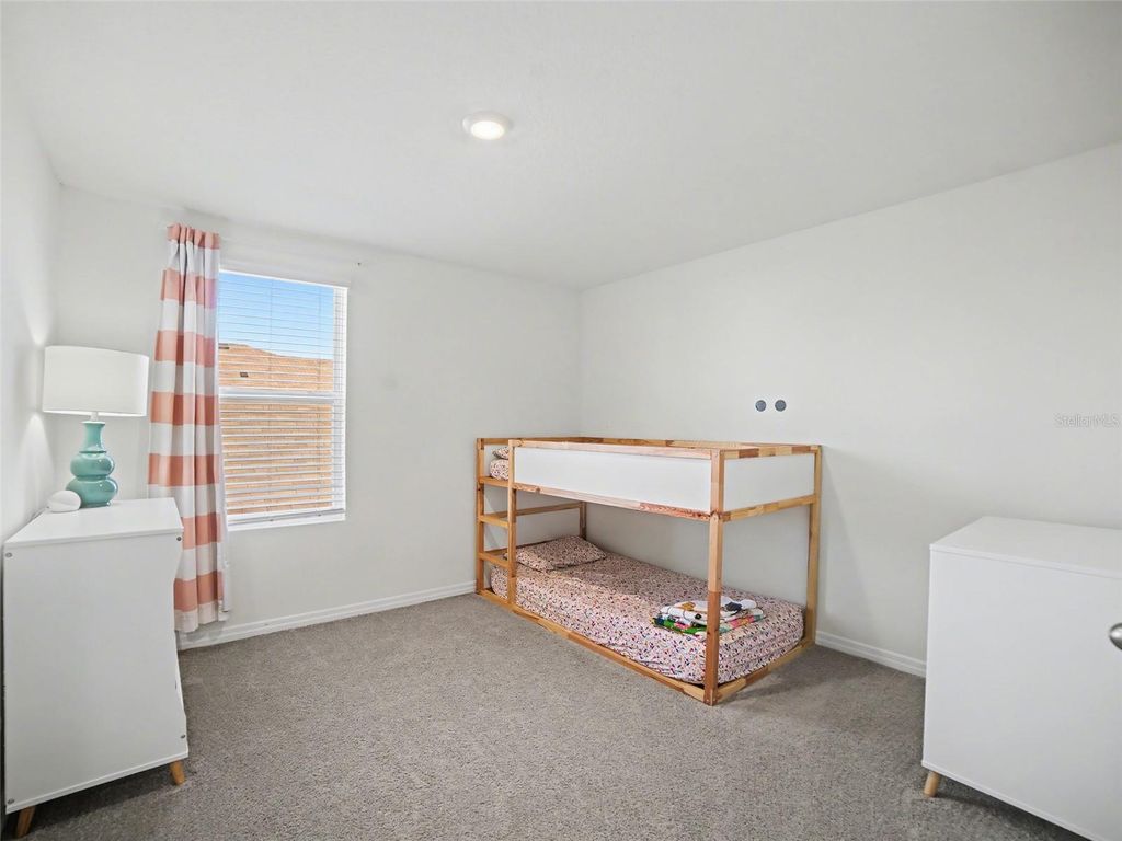 Image 25 of property listing at 11454 STONE PINE STREET, Riverview, FL 33569