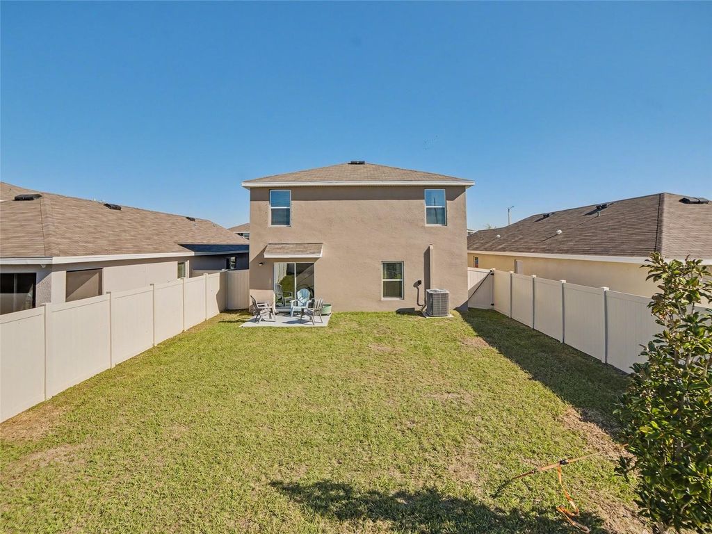 Image 29 of property listing at 11454 STONE PINE STREET, Riverview, FL 33569