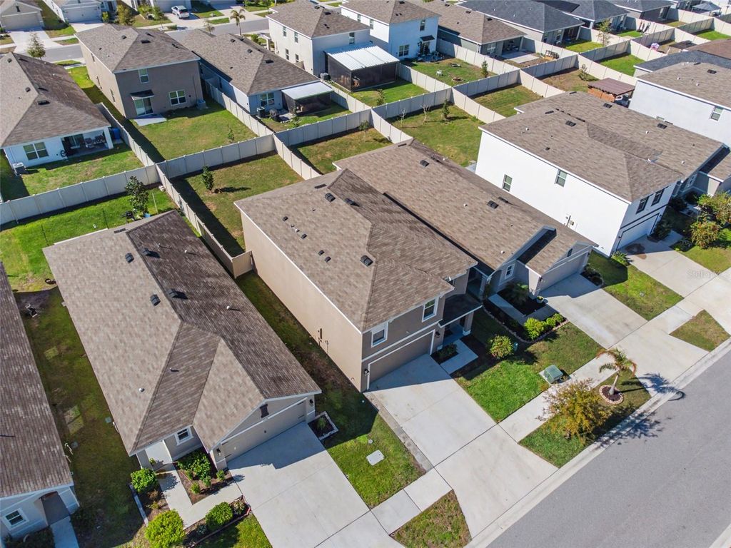 Image 31 of property listing at 11454 STONE PINE STREET, Riverview, FL 33569