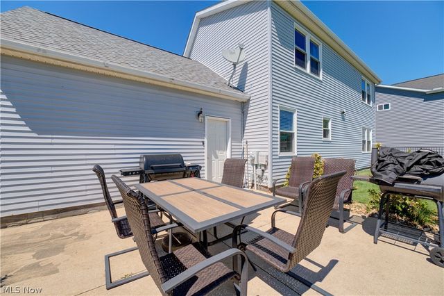 6008 Conneaut Light Drive, Vermilion, OH 44089