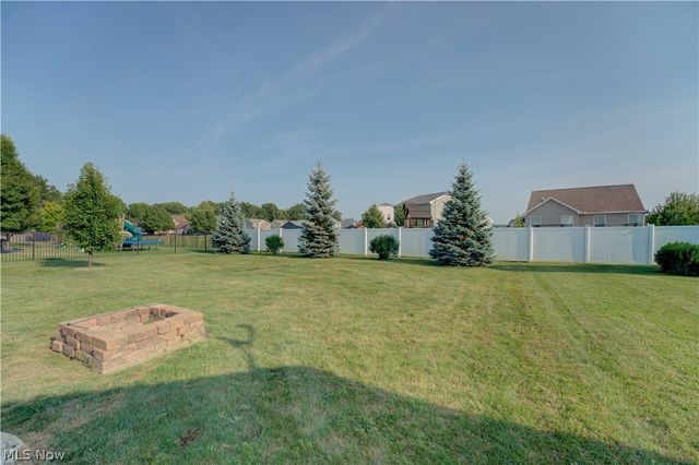 6008 Conneaut Light Drive, Vermilion, OH 44089