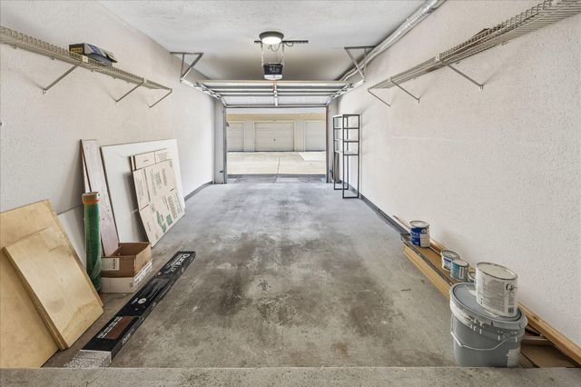 2425 Holly Hall Street 143, Houston, TX 77054