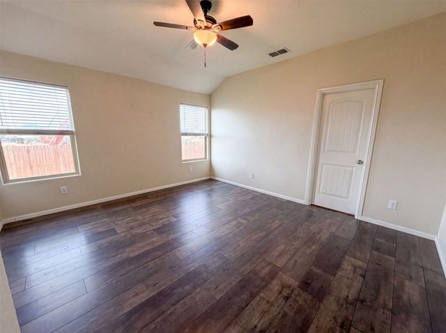 6337 Pontoon Street, Fort Worth, TX 76179
