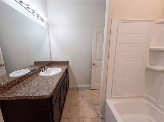 6337 Pontoon Street, Fort Worth, TX 76179