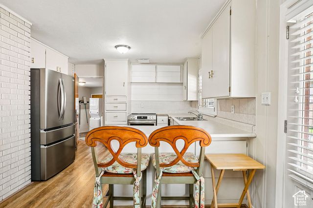 68 W COLUMBIA DR, Midvale, UT 84047