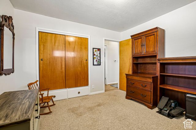 68 W COLUMBIA DR, Midvale, UT 84047
