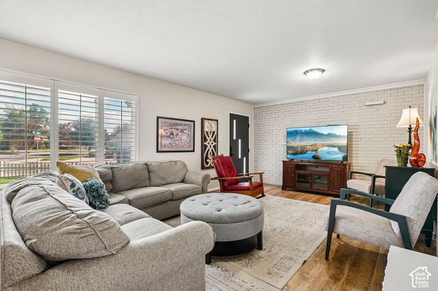68 W COLUMBIA DR, Midvale, UT 84047