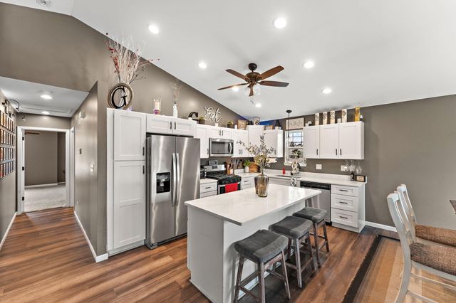 7492 Arbor Court, Portage, IN 46368