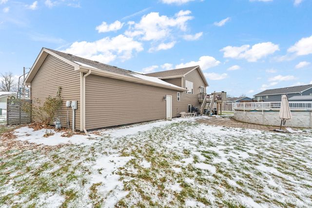 7492 Arbor Court, Portage, IN 46368