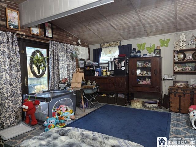 240 Howard Avenue, Ellicott, NY 14701