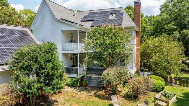 150 Mackenzie Lane, Fayetteville, GA 30214
