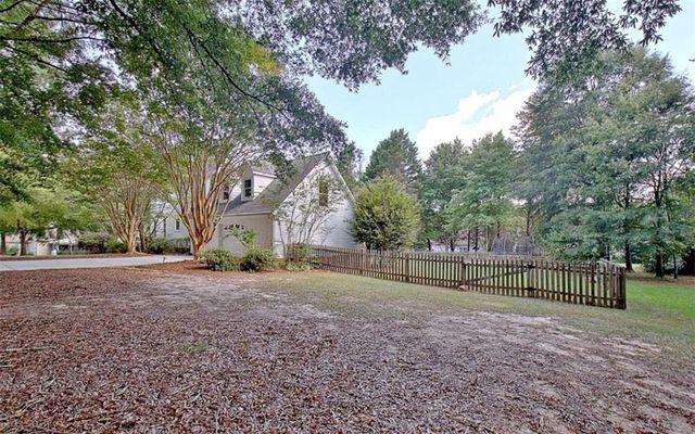 150 Mackenzie Lane, Fayetteville, GA 30214