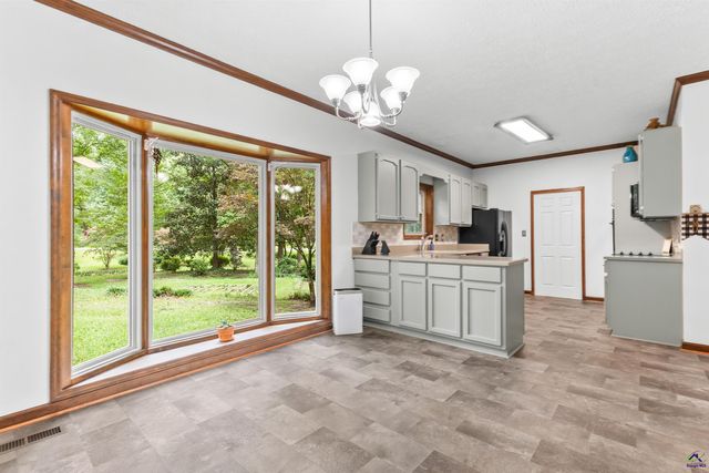 107 Springtime Drive, Warner Robins, GA 31088