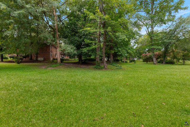 107 Springtime Drive, Warner Robins, GA 31088