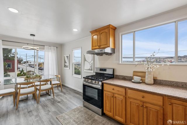 96 Ashton Avenue, San Francisco, CA 94112