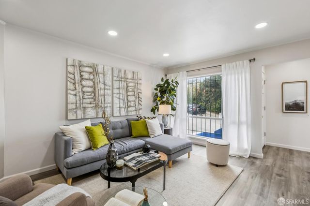 96 Ashton Avenue, San Francisco, CA 94112